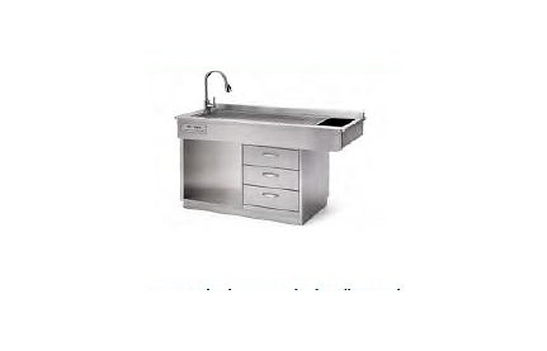 Stainless steel disposal table